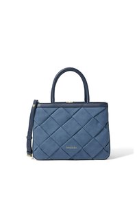 Marineblauwe gequiltte leren handtas met twee bovenhandvatten en een afneembare schouderriem. Gouden merkdetail aan de voorkant. Soepele structuur.