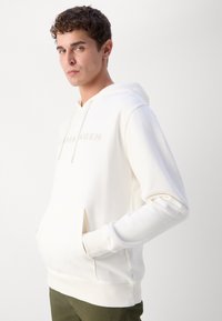 Lindbergh COPENHAGEN - Felpa con cappuccio - cloudy white