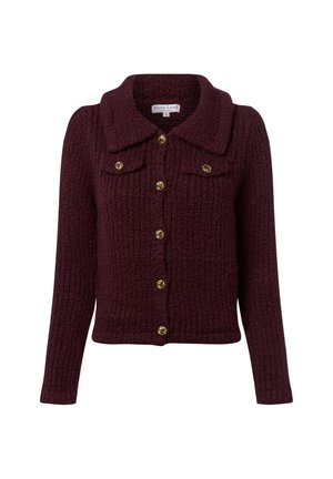 Cardigan lavorato a maglia color bordeaux con colletto, tessuto a trama e bottoni decorativi in tono oro. Presenta due tasche sul petto.