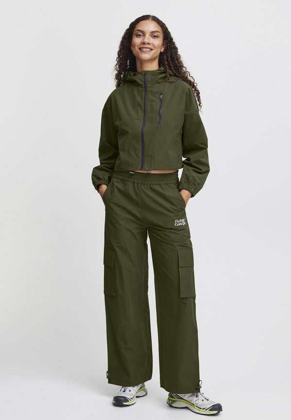 JCFIA - Cargo trousers3