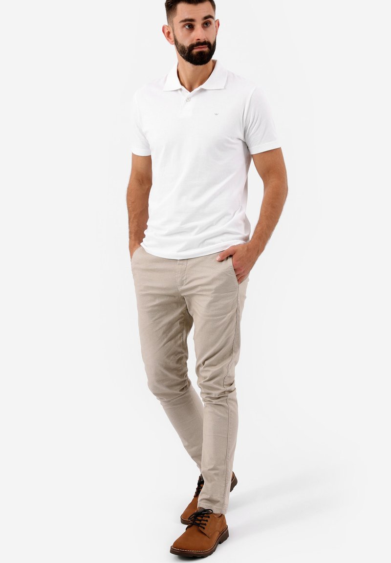 Wojas Volnočasové šněrovací boty - light brown