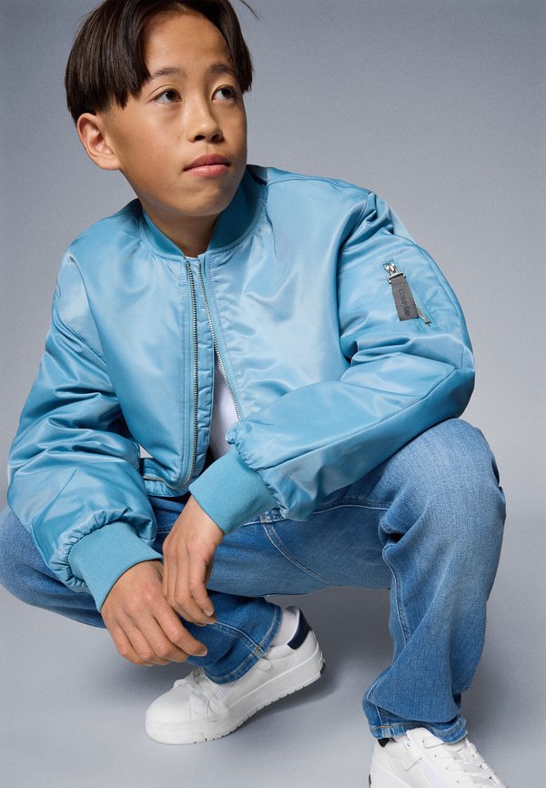 PADDED - Bomber Jacket3