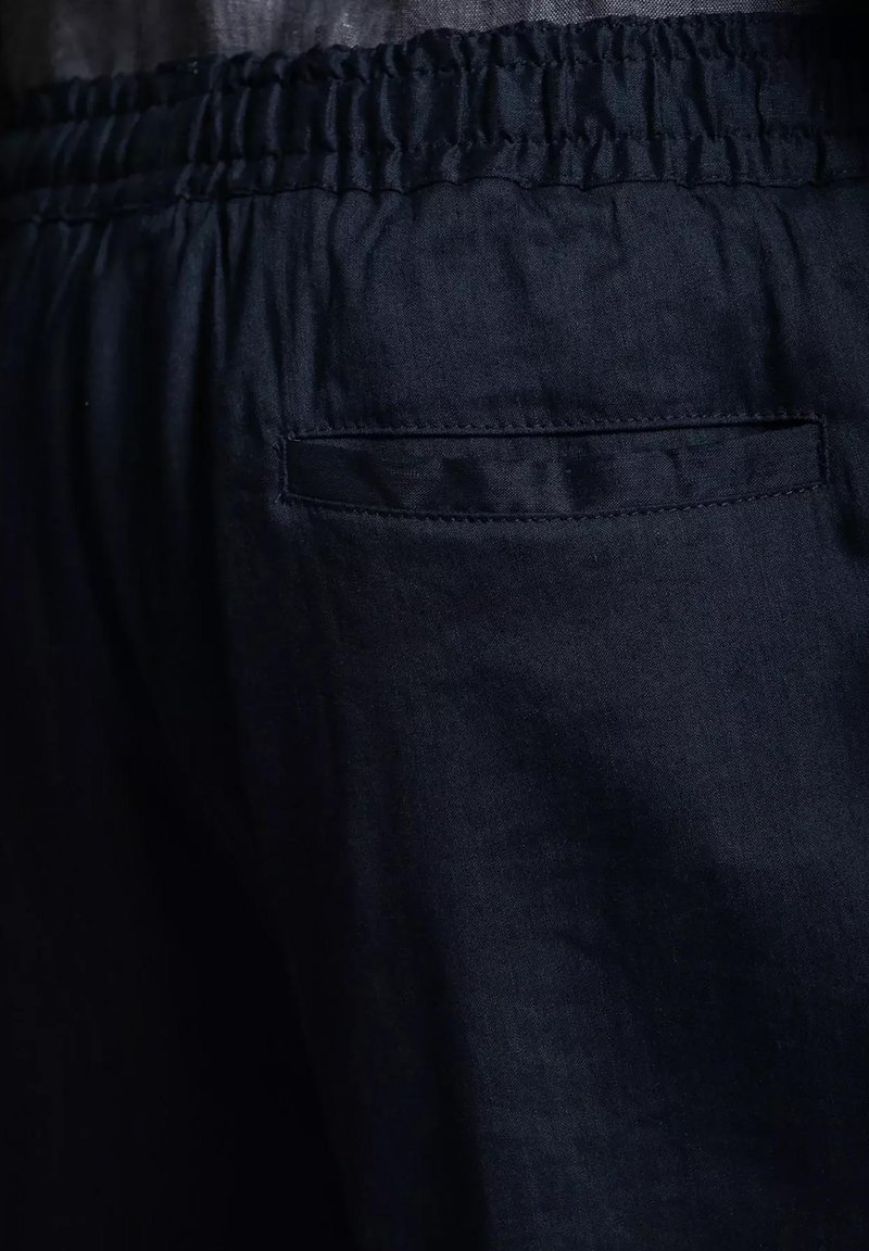 Herren Chino Shorts | Strellson KAJI Shorts marine/dunkelblau - RU68687 Herren Chino Shorts | Strellson KAJI Shorts marine/dunkelblau - RU68687