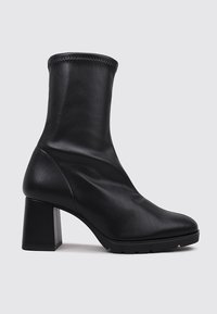Sandra Fontán VALEN - Botines con plataforma - black
