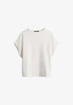 Witte top met korte mouwen, een ontspannen pasvorm, brede halslijn en een zachte textuur. Heeft schone lijnen en een naadloze zoomdetail.