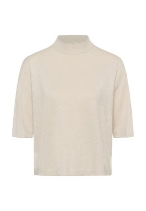 Top corto a maniche corte color beige chiaro con colletto alto a scialle, superficie texturizzata e una leggera lucentezza; vestibilità comoda, senza chiusure visibili o decorazioni.