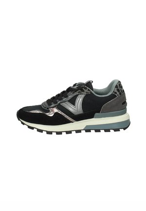 Sneakers laag - black and grey