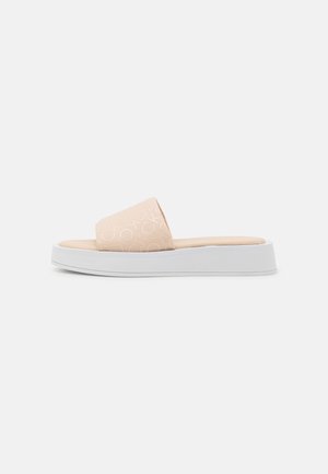 Mules - beige