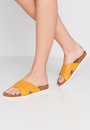 Lazamani Mules - yellow