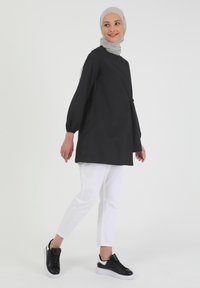 Modanisa BENIN - Bluse - black