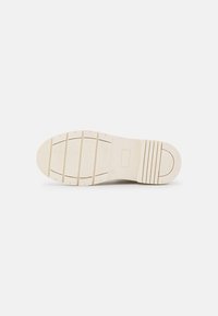 Zign Stivali con plateau - white