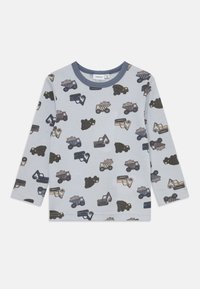 Kijelölve, micro chip