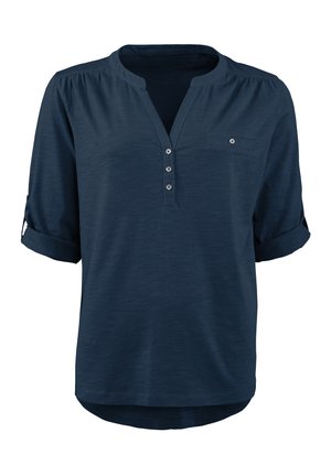 Marineblaue, leichte Hemd mit Henley-Kragen, vier Knöpfen und einer Brusttasche. Mit hochgerollten Ärmeln und einem abgerundeten Saum.