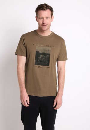 MIT FOTO - T-shirt imprimé - braun