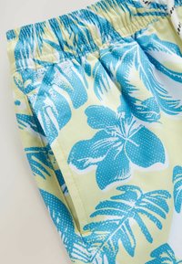 Next REGULAR FIT - PRINTED - Short de bain - yellow palm