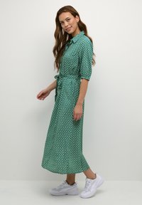 Cream crtiah zally fit skjortklaenning ethnic columbian tile cr221c0rj m11 — klänning med fickor från Zalando