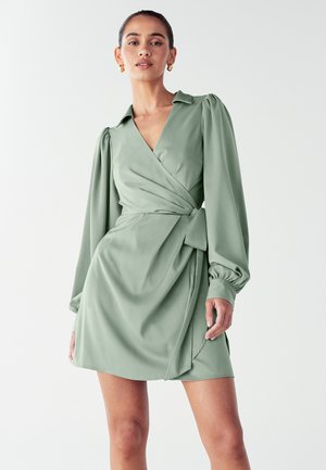 WILLA PEARL WRAP - Koktailové šaty/večierkové šaty - sage green