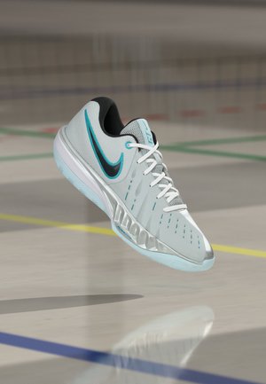 Nike Performance, AIR ZOOM G.T CUT ACADEMY 2 UNISEX - Баскетболни обувки - pure platinum-coloured/black/dusty cactus