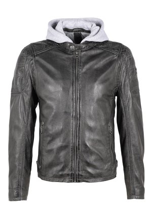 Schwarze Lederjacke mit grauem Kapuzenfutter, Reißverschluss vorne, seitlichen Taschen und gesteppten Schulterdetails. Glatte Textur und taillierte Passform.