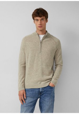 - Sweter