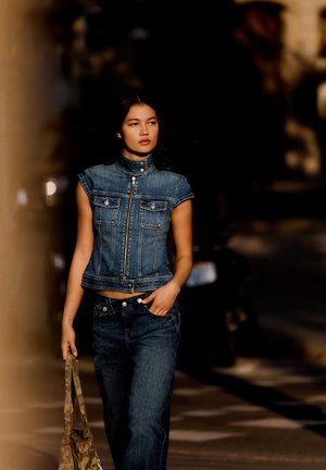 Bershka, ZIPPED DENIM - TOP - Chemisier - blue denim