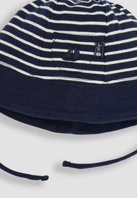 JoJo Maman Bébé STRIPE SUN-REGULAR FIT - Klobuk - navy ecru stripe