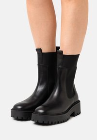 Zign Bottines - black