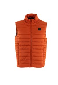 Oranje geïsoleerd vest met een hoge kraag, voorrits en een gequilt ontwerp. Heeft een zwart accentlogo op de borst en geen mouwen.