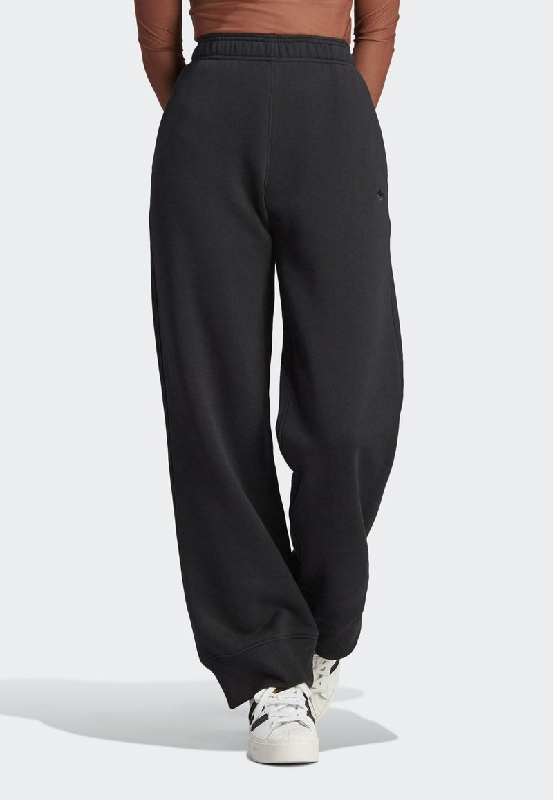 adidas Originals PREMIUM ESSENTIALS - Trainingsbroek - black/zwart ...