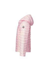 Giacca rosa soffice con cappuccio, caratterizzata da sezioni trapuntate orizzontali, una toppa con logo sulla spalla e una superficie liscia e lucida.