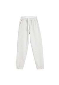 Pantalones de chándal gris claro hechos de tela suave, con una cintura elástica con cordón, bolsillos laterales y puños ajustados.
