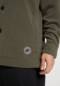 Nike Sportswear Fleecejacka - khaki