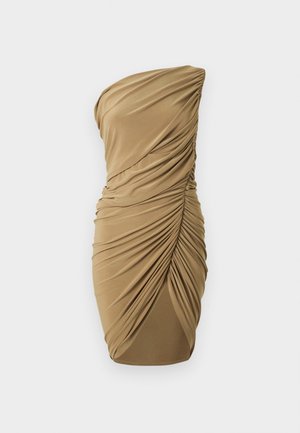 PICKLEBALL DIANA DRESS - Džersejové šaty - camel