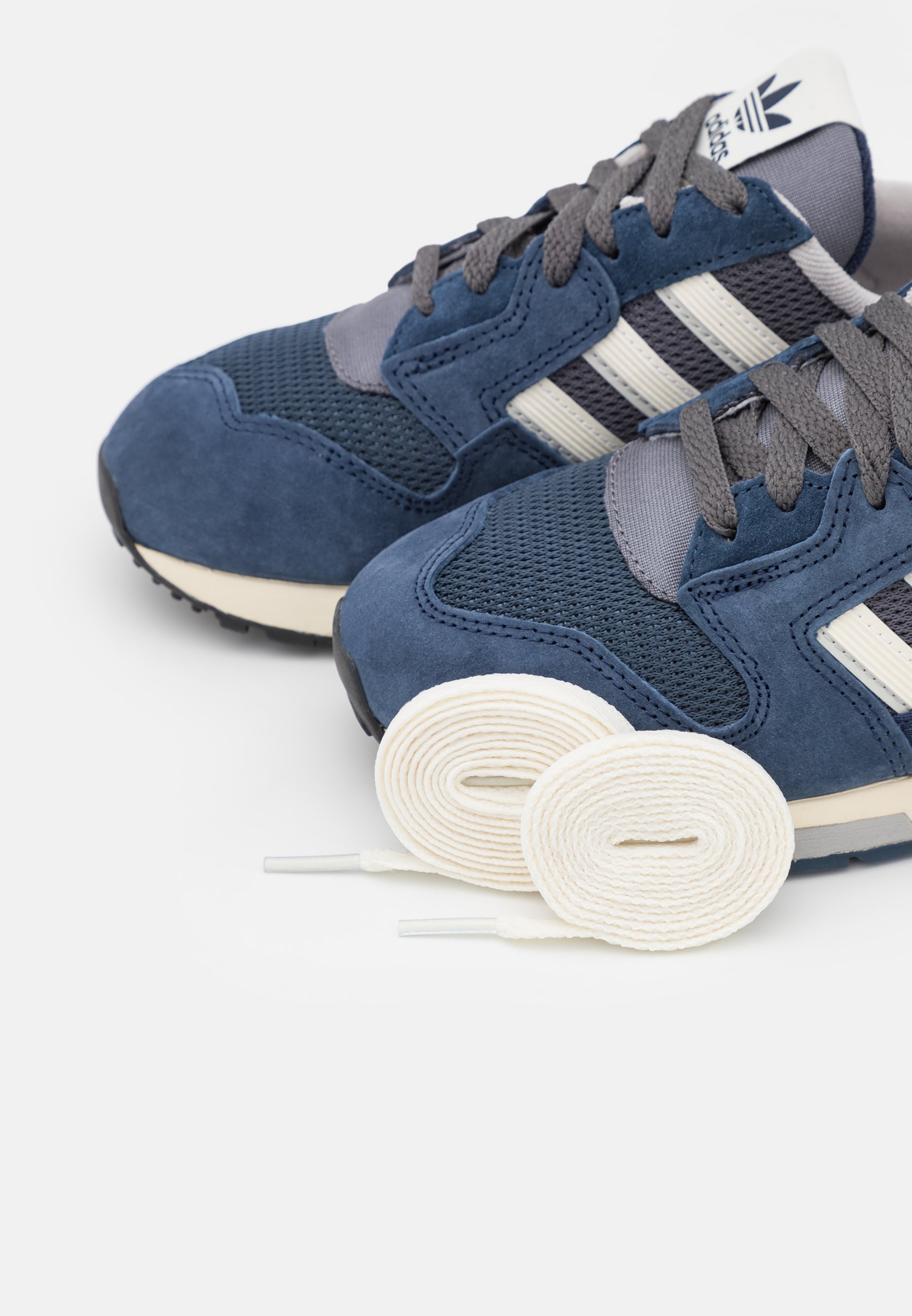 fnh◡̈ adidas ZX 8000 GORE-TEX Spikeless Golfschoenen - Zwart | adidas