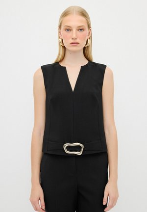 V NECK BUCKLE DETAILED - Blouse - black