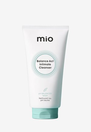 BALANCE ACT INTIMATE CLEANSER - Cleanser - -