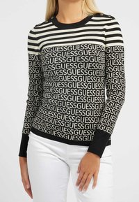 Guess Sweter