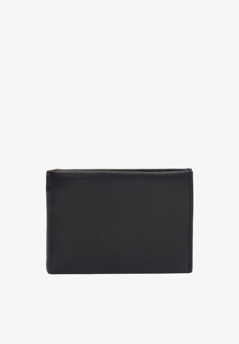 Czarny skórzany portfel o teksturowanej powierzchni, prostokątnym kształcie, zamykaniu na zamek błyskawiczny na górze i minimalnych detalach szycia. Kompaktowy i elegancki design.