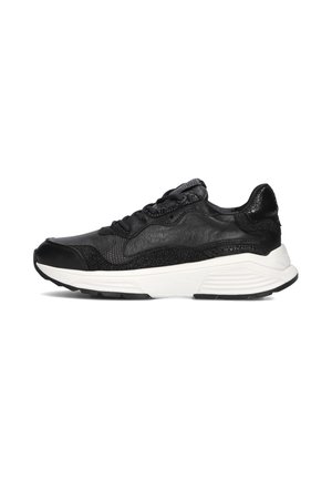 LAGE SNEAKERS - Sneakers laag - black