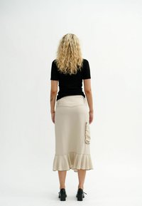 Résumé Pouzdrová sukně - beige