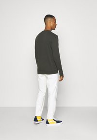 Only & Sons ONSALEX CREW NECK - Camisola - peat