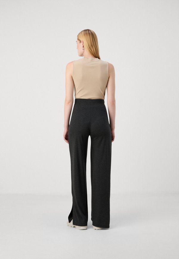 MLCHRISSY STRAIGHT PINTUCK SLIT  - Trousers3