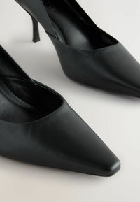 REGULAR FIT - COURT - Klasické lodičky na opätku - new black