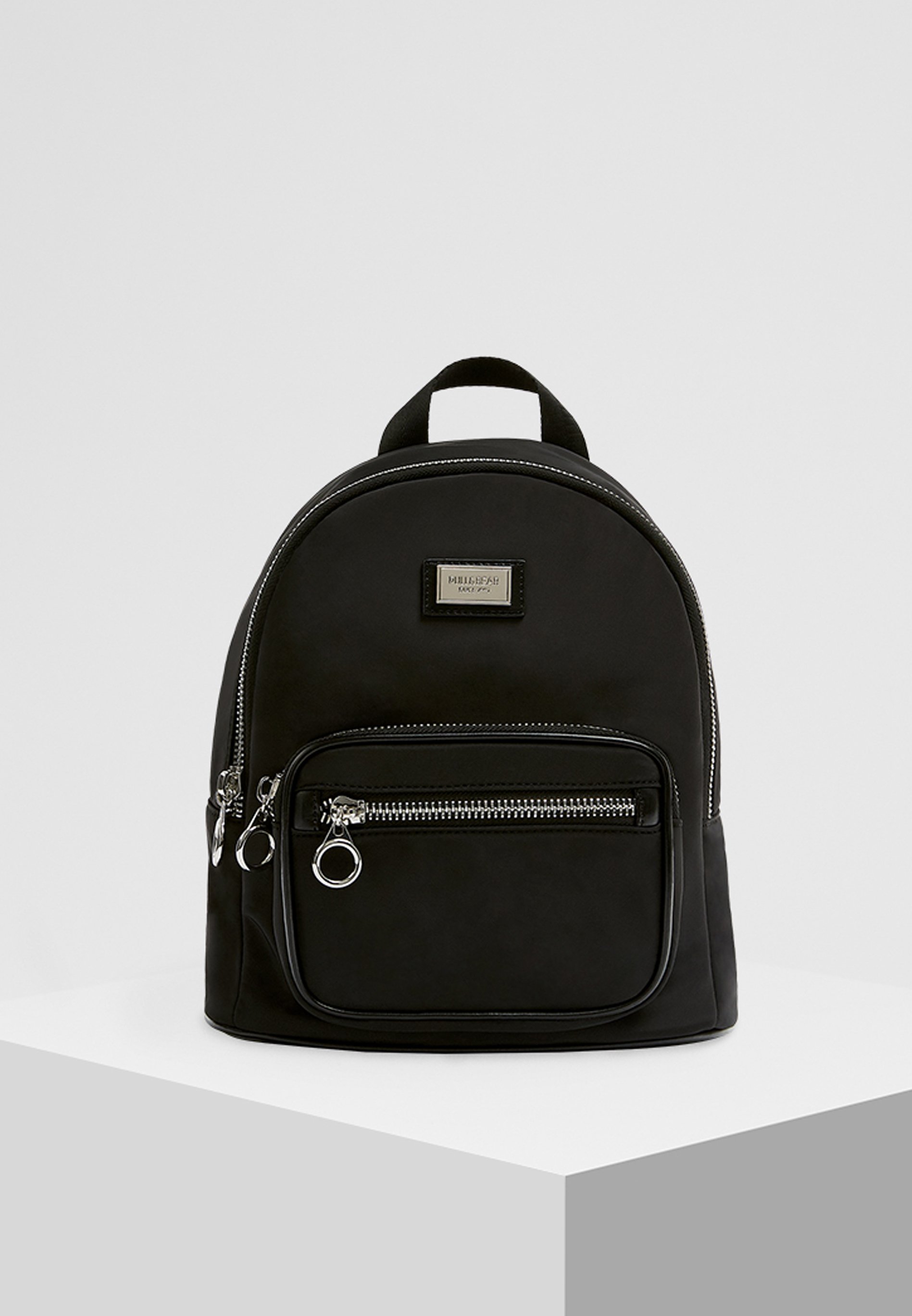 sac à dos pull and bear