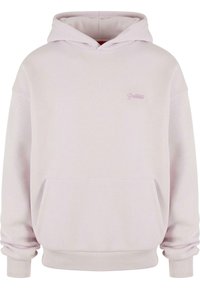 Hoodie rose clair avec une poche kangourou et des poignets côtelés. Présente un logo discret sur la poitrine. Fabriqué dans un tissu doux et durable.