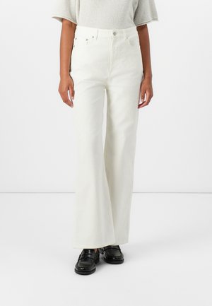 Samsøe Samsøe SHELLY - Relaxed fit jeans - clear cream