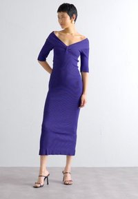 Philosophy di Lorenzo Serafini Φόρεμα σε ίσια γραμμή - violet