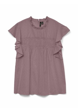 Lyst mauve bluse med korte volangermer, teksturerte prikkede mønstre og blondekant i livet, med rund halslinning og lukking bak.