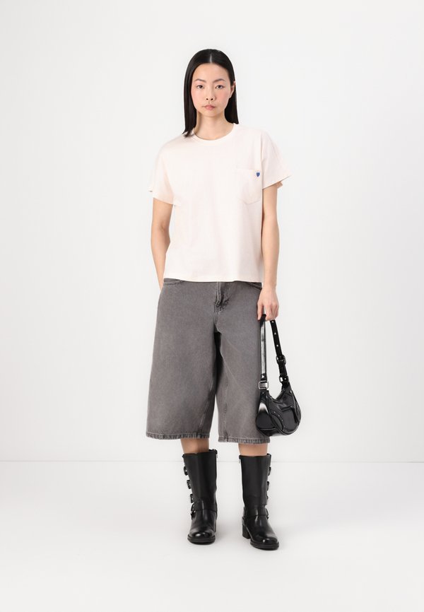 ONLPETREA LIFE SUMMER TOP - Basic T-shirt2