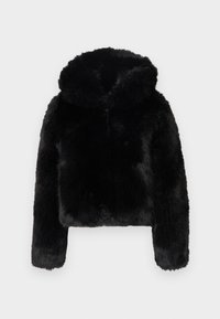 Επιλέχθηκε, black